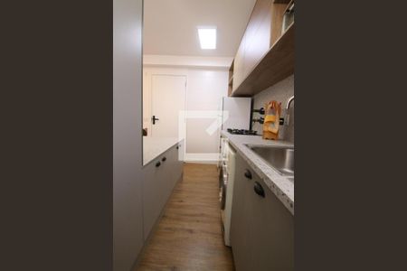 Cozinha de apartamento à venda com 2 quartos, 41m² em Vila Penteado, São Paulo