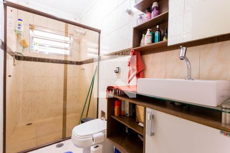 Casa à venda com 212m², 3 quartos e 2 vagas Casa à venda com 212m², 3 quartos e 2 vagasBanheiro suite 1