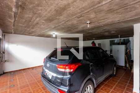 Casa à venda com 212m², 3 quartos e 2 vagas Casa à venda com 212m², 3 quartos e 2 vagasGaragem