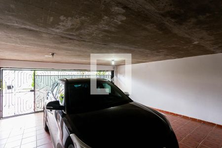 Casa à venda com 212m², 3 quartos e 2 vagas Casa à venda com 212m², 3 quartos e 2 vagasGaragem
