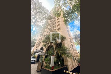 Apartamento para alugar com 60m², 1 quarto e 2 vagasFachada