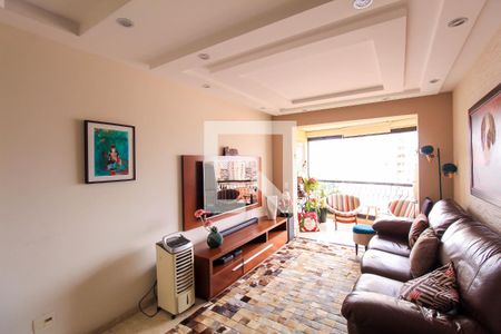 Sala de apartamento para alugar com 3 quartos, 90m² em Vila Regente Feijó, São Paulo