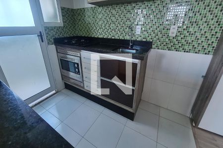 Apartamento à venda com 48m², 2 quartos e 1 vaga Apartamento à venda com 48m², 2 quartos e 1 vagaCozinha