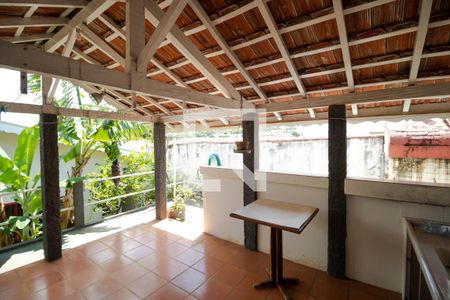 Casa à venda com 137m², 2 quartos e 2 vagasVaranda