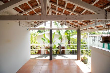 Casa à venda com 137m², 2 quartos e 2 vagasVaranda