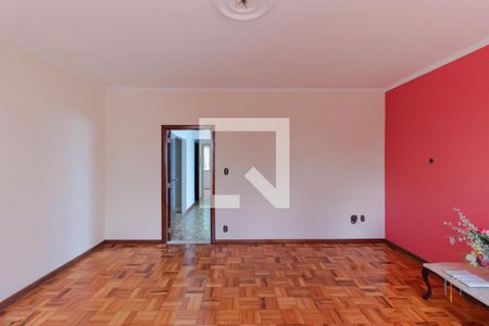 Sala de Estar de casa à venda com 2 quartos, 137m² em Parque São Quirino, Campinas