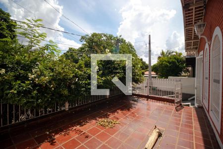 Casa à venda com 137m², 2 quartos e 2 vagasQuintal