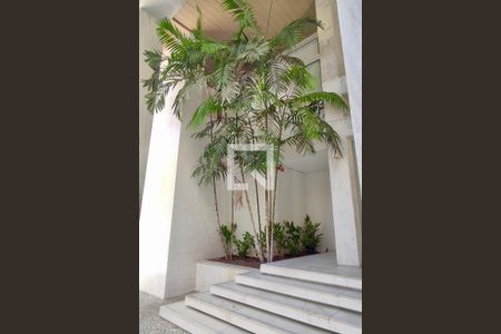 Apartamento para alugar com 156m², 3 quartos e 2 vagas Apartamento para alugar com 156m², 3 quartos e 2 vagasPortaria