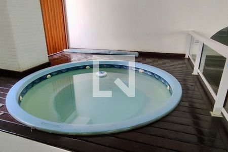 Apartamento para alugar com 156m², 3 quartos e 2 vagas Apartamento para alugar com 156m², 3 quartos e 2 vagasÁrea Comum - Playground