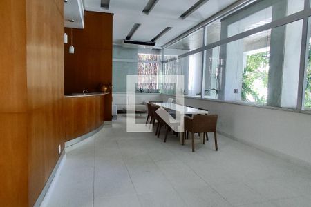 Apartamento para alugar com 156m², 3 quartos e 2 vagas Apartamento para alugar com 156m², 3 quartos e 2 vagasÁrea Comum - Playground