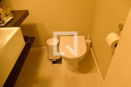 Apartamento para alugar com 156m², 3 quartos e 2 vagas Apartamento para alugar com 156m², 3 quartos e 2 vagasLavabo