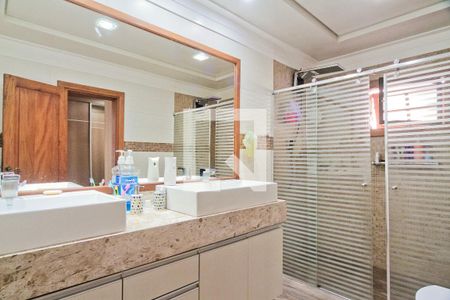 Casa de condomínio à venda com 396m², 4 quartos e 4 vagasBanheiro da Suíte 3