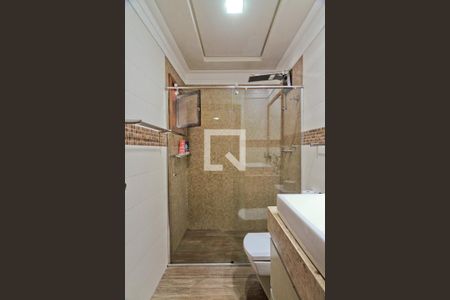 Casa de condomínio à venda com 396m², 4 quartos e 4 vagasBanheiro da Suíte 1