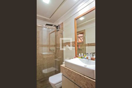 Casa de condomínio à venda com 396m², 4 quartos e 4 vagasBanheiro da Suíte 1