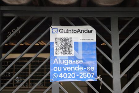 Casa à venda com 256m², 4 quartos e 2 vagasplaquinha