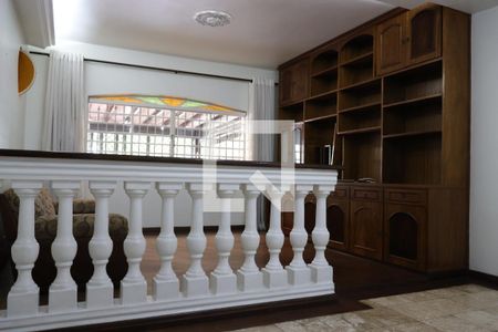 sala de casa para alugar com 4 quartos, 256m² em Vila Guarani (z Sul), São Paulo