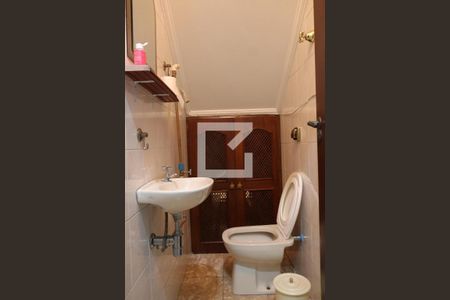 lavabo da sala de casa para alugar com 4 quartos, 256m² em Vila Guarani (z Sul), São Paulo