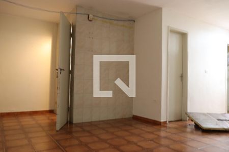 Casa à venda com 256m², 4 quartos e 2 vagasporão