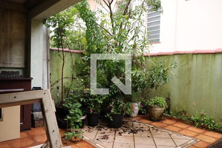 Casa à venda com 256m², 4 quartos e 2 vagasÁrea externa