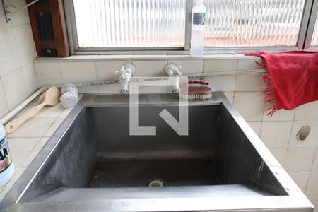 Casa à venda com 256m², 4 quartos e 2 vagasÁrea de Serviço