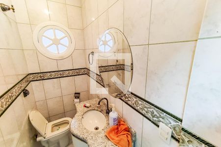 Lavabo de casa de condomínio para alugar com 3 quartos, 253m² em Parque Monte Alegre, Taboão da Serra