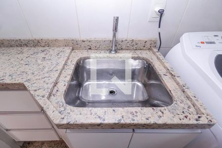 Casa à venda com 700m², 5 quartos e 6 vagasLavanderia