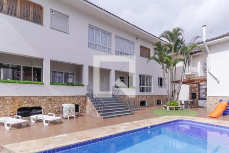 Casa à venda com 700m², 5 quartos e 6 vagasPiscina