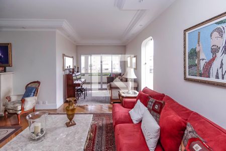 Sala de Estar de casa à venda com 5 quartos, 700m² em Jardim Avelino, São Paulo