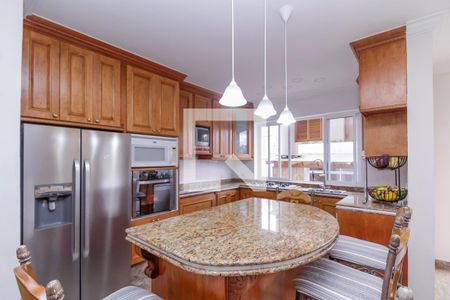 Casa à venda com 700m², 5 quartos e 6 vagasCozinha e Copa