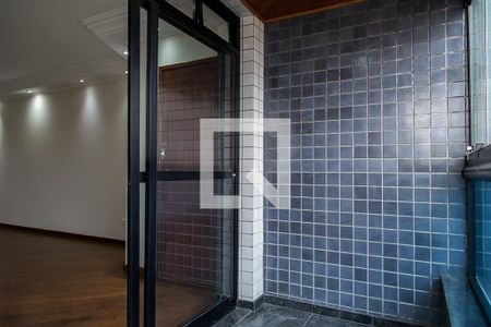 Varanda de apartamento para alugar com 3 quartos, 105m² em Chácara Inglesa, São Paulo