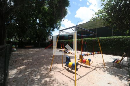 Apartamento à venda com 96m², 4 quartos e 1 vagaÁrea comum - Playground