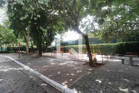 Apartamento à venda com 96m², 4 quartos e 1 vagaÁrea comum - Playground