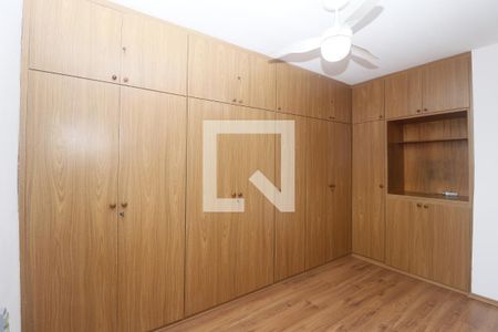 Apartamento à venda com 96m², 4 quartos e 1 vagaQuarto 1 - Suíte
