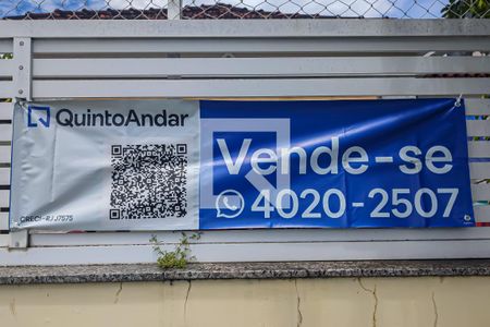 Casa à venda com 289m², 3 quartos e 3 vagasplaquinha