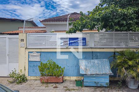 Casa à venda com 289m², 3 quartos e 3 vagasplaquinha