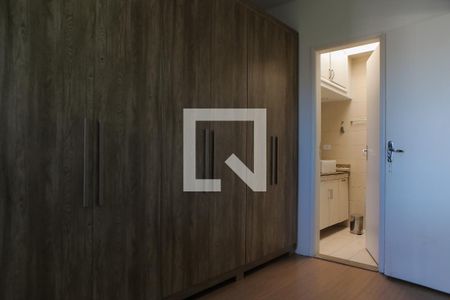 Apartamento para alugar com 240m², 3 quartos e 2 vagas Apartamento para alugar com 240m², 3 quartos e 2 vagasSuíte