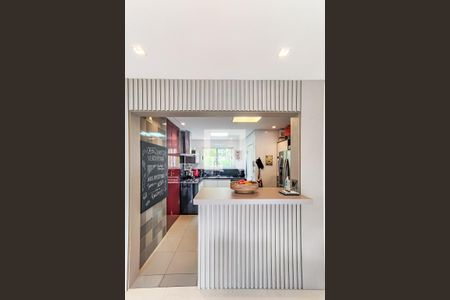 Apartamento para alugar com 99m², 2 quartos e 2 vagas Apartamento para alugar com 99m², 2 quartos e 2 vagasCozinha