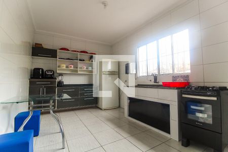Casa para alugar com 80m², 2 quartos e 1 vaga Casa para alugar com 80m², 2 quartos e 1 vagaCozinha