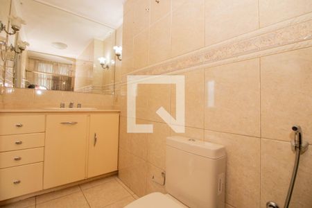 Apartamento à venda com 169m², 3 quartos e 1 vaga Apartamento à venda com 169m², 3 quartos e 1 vagaBanheiro da Suíte