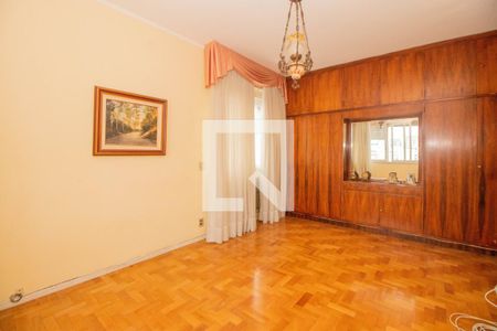 Apartamento à venda com 169m², 3 quartos e 1 vaga Apartamento à venda com 169m², 3 quartos e 1 vagaSuíte