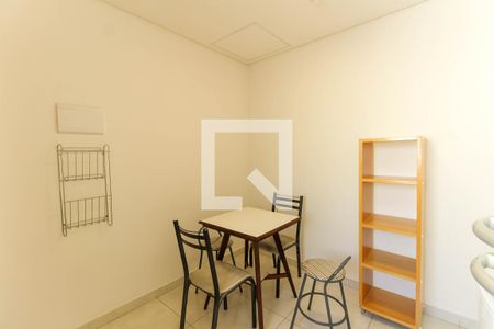 Casa para alugar com 30m², 1 quarto e sem vaga Casa para alugar com 30m², 1 quarto e sem vagaCozinha