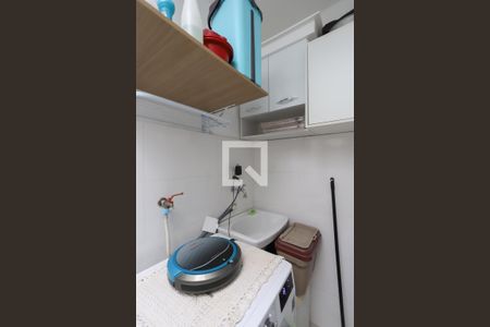 Casa à venda com 82m², 2 quartos e 2 vagas Casa à venda com 82m², 2 quartos e 2 vagasLavanderia