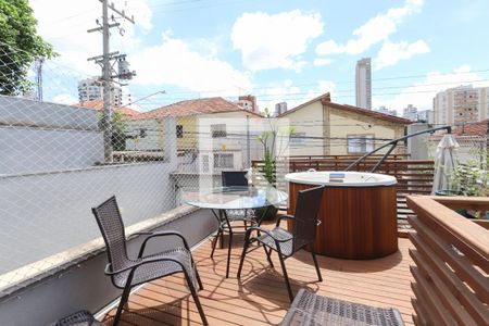 Casa à venda com 82m², 2 quartos e 2 vagas Casa à venda com 82m², 2 quartos e 2 vagasTerraço