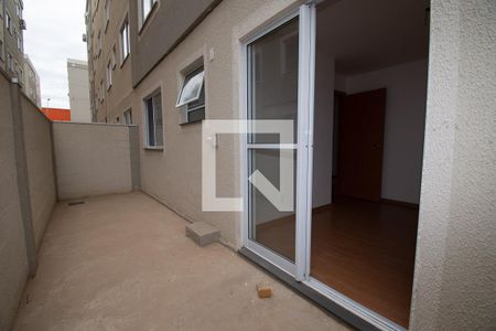 Apartamento à venda com 50m², 2 quartos e 1 vaga Apartamento à venda com 50m², 2 quartos e 1 vagaVaranda