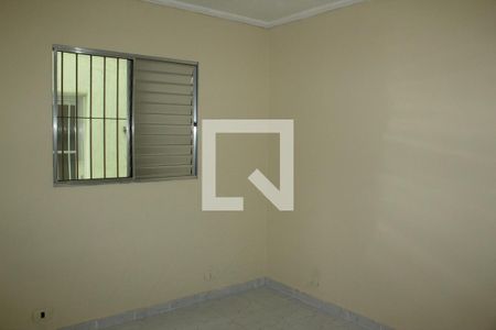 Quarto de casa para alugar com 1 quarto, 40m² em Jardim Guarapiranga, São Paulo