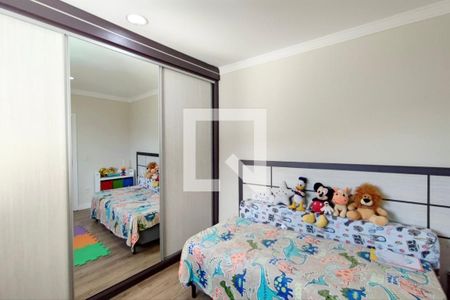 Casa à venda com 226m², 4 quartos e 4 vagas Casa à venda com 226m², 4 quartos e 4 vagasQuarto 2