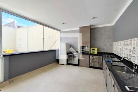 Casa à venda com 226m², 4 quartos e 4 vagas Casa à venda com 226m², 4 quartos e 4 vagasÁrea gourmet