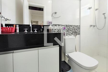 Casa à venda com 226m², 4 quartos e 4 vagas Casa à venda com 226m², 4 quartos e 4 vagasBanheiro suíte 1