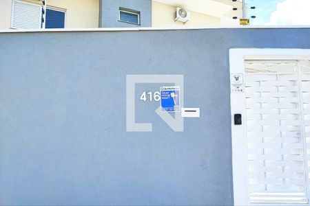 Casa à venda com 226m², 4 quartos e 4 vagas Casa à venda com 226m², 4 quartos e 4 vagasPLACA INSTALADA NA FACHADA