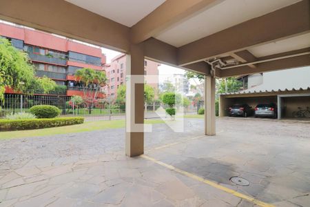 Garagem de apartamento à venda com 3 quartos, 142m² em Jardim Lindóia, Porto Alegre